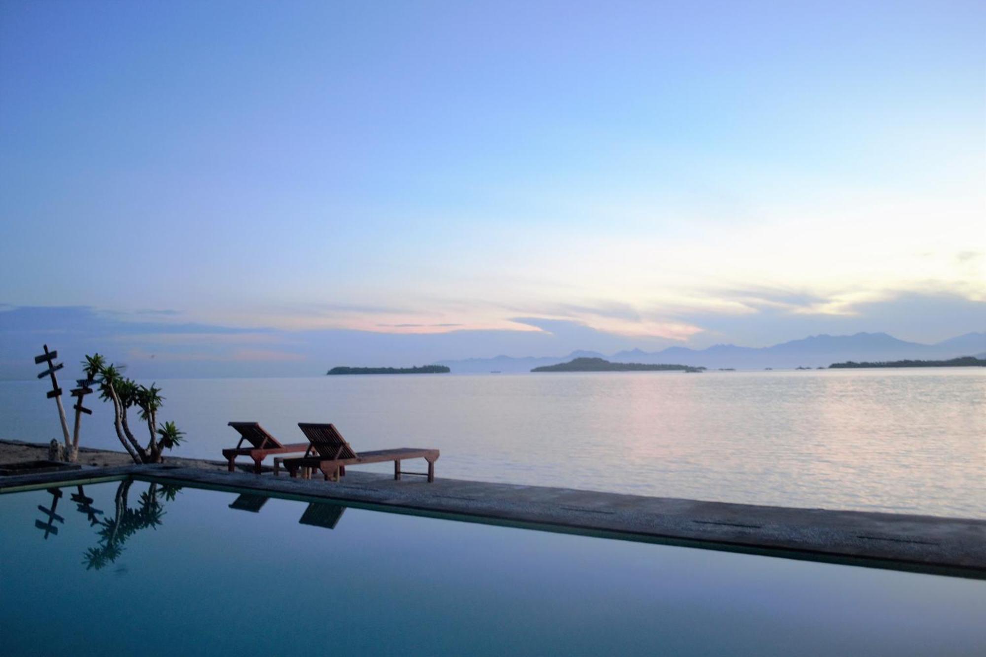 Alden Beach House Sekotong Exterior photo